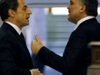 Sarkozy, Gül'ün telefonlarından kaçıyor VİDEO