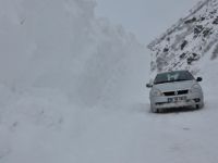 Tunceli'de 233 Köy Yolu Ulaşıma Kapandı