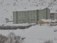 Hırsızlar, Okulun Kalorifer Peteklerini Çaldı