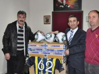 Fenerbahçe’li Selçuk’dan Dersimspor’a destek