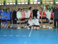Genç  Bayanlar Voleybol İl Birinciliği Sona Erdi