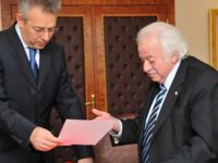 Işıkara, Vali Mustafa Taşkesen’i Ziyaret Etti