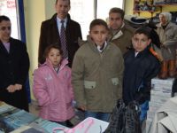 Hozat’ta Depremzedelere Giyecek Yardımı