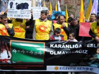 Eğitimciler ve veliler,  4+4+4’ü protesto etti