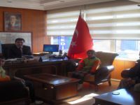 Pertek’te Öğrenciler Okul Yolu İçin İmza Topladı