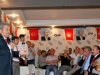 Kamer Genç'ten 'çıplaklık' gafı