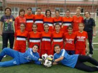 Terörden kaçan kızlar futbolda buluştu