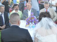 Tunceli'de 40 çifte toplu nikâh kıyıldı