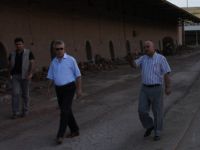Taşkesen, tuğla fabrikasında incelemelerde bulundu