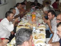 Sarıbalta iftarda biraraya geldi