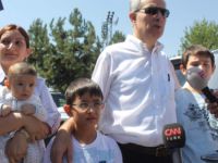 TOKAT’A ATANAN VALİ TAŞKESEN GÖZYAŞLARINI TUTAMADI