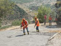 Esentepe Mahallesinde yol çalışması