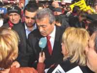 Kamer Genç, "Balyoz Tutuklularına" Destek Verdi