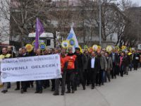 BES üyelerinden yürüyüşlü protesto