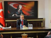 Yaşlılar, Vali Güner’i ziyaret etti