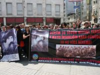 Taksim herkese kapalı: Dersimliler de yürüyemedi