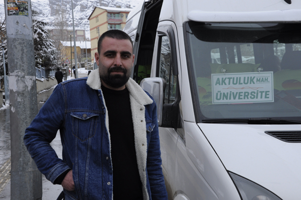 aktuluk-minibus-duragi-sorunlarina-cozum-istiyor-(4)-001.jpg