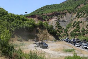 icisleri-bakani-soylu,-pulumur-vadisinde-(4).jpg