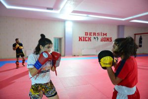 kick-boks-musbakalari-(7).jpg