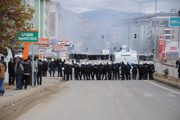 mhp-lideri-devlet-bahceli-tuncelide-(2).jpg