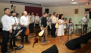 ogretmen-korosundan-konser-ziyafeti-(4).jpg
