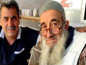 İkisinin aynı yaşta olduğuna kimse inanmıyor