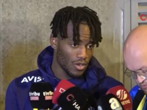 Michy Batshuayi: 'Jorge Jesus'u bir polis olarak gördüğümü söyleyebilirim'
