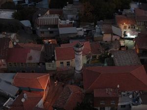 Depremde yıkılan minare havadan görüntülendi