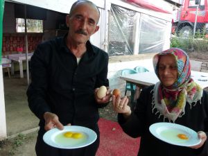 Yumurtanın tazeliğini saptamak için 55 yıllık ustadan görülmemiş ‘dönme' yöntemi