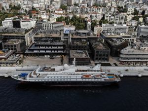 Galataport İstanbul ilk yolcu gemisini dünyanın tek yer altı kruvaziyer terminalinde ağırlıyor