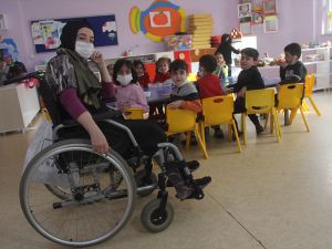 Tuba öğretmen engelleri öğrencileriyle aştı