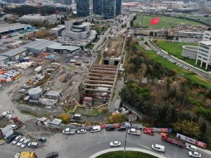 Metro çalışması vatandaşı isyan ettirdi