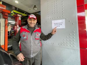 Oto Sanayi Usta'sından dolara tepki kampanyası