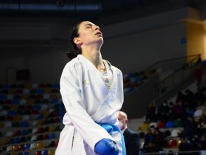 En büyük hayaline kavuşunca mutluluk gözyaşları döktü