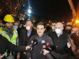 Bakan Dönmez: 'An itibarıyla Isparta'da enerjisiz bir şebekemiz kalmamıştır'