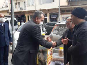 Afetzede gelen yardımın yarısını devlete iade etti