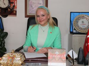 Van'ın ilk kadın muhtarı, tüm olumsuzluklara rağmen hizmetlerine aralıksız devam ediyor