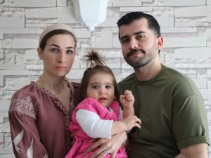 Ukraynalı kadın gözyaşlarıyla Türk eşine kavuştu