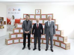 "Bir Sınıf Bir Koli" Projesi ile iyilik kolileri ihtiyaç sahibi ailelere ulaştırılıyor