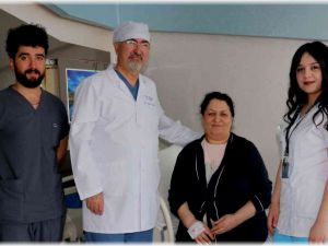 İyileşmek için İngiltere'den Van'a geldi