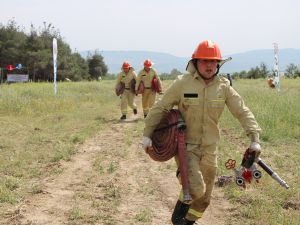 Yarış yapan ‘alev avcıları' yeşil vatan görevine hazır