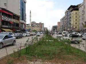 Yüksekova'ya doğal gazın gelmesi vatandaşları sevindirdi