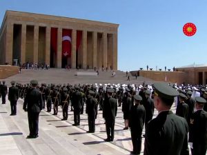 Cumhurbaşkanı Erdoğan ve devlet erkanı Anıtkabir'de